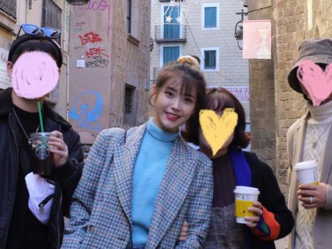 IU bersama keluarga.(IG IU)