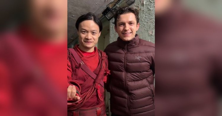 Wang Zhuang Zhuang dan Tom Holland.(Foto: IG Wang Zhuang Zhuang)